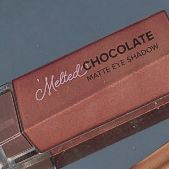 💙🌟🧚♀️CHOCOLATE WINE Too Faced DISCONTINUED Melted Chocolate Eye Shadow NWT - Picture 2 of 4